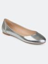 Journee Collection Women's Comfort Kavn Flat In Silver