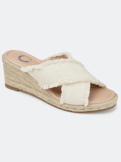 Journee Collection Collection Women's Tru Comfort Foam Shanni Wedge In White