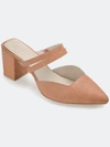Journee Signature Signature Women's Genuine Leather Tru Comfort Foam Kaitlynn Pump In Blush
