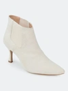 Journee Collection Collection Women's Tru Comfort Foam Elitta Bootie In White