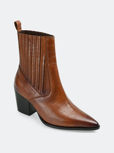 Journee Signature Women's Markka Stretch Gore Block Heel Booties In Cognac