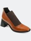 Journee Signature Women's Stylla Stretch Vamp Block Heel Shooties In Cognac