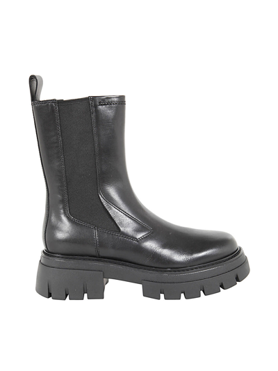 Ash Track Boots In Black
