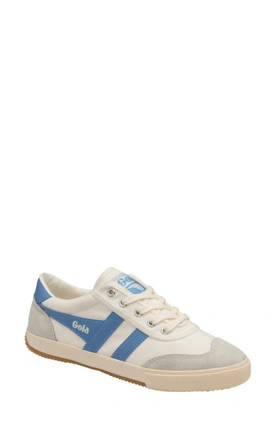 Gola Badminton Sneaker In Offwhite/ Vista Blue