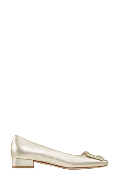 Ann Mashburn Buckle Flat In Platino Leather