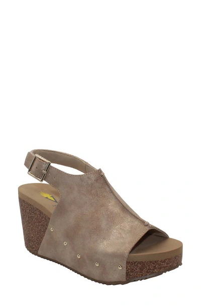 Volatile Division Platform Wedge Sandal In Beige