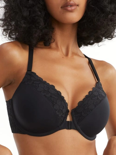 Bare The Effortless Front-close Lace Bra In Black