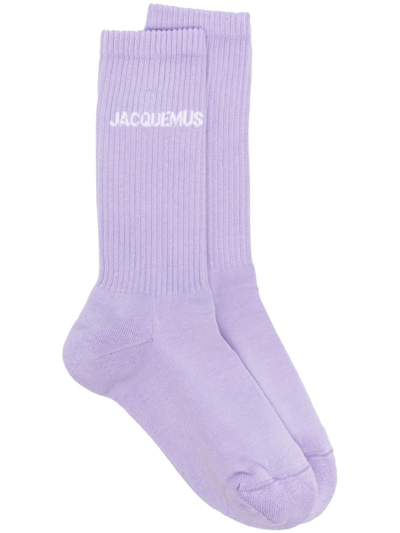 Jacquemus Logo-jacquard Ribbed Socks In Viola