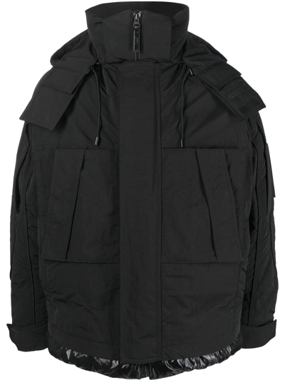 Juunj Panelled-design Puffer Jacket In Schwarz