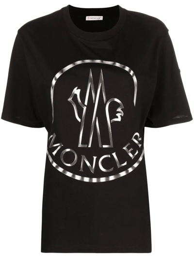 Moncler Logo-print Short-sleeve T-shirt In Black