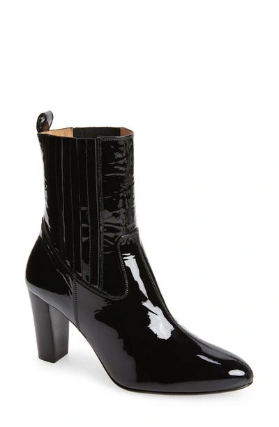 Frame Le Romy Patent Leather Ankle Boots In Black