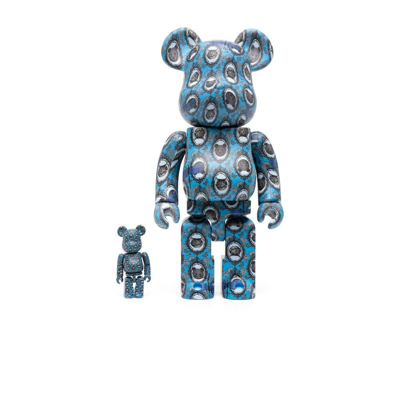 Medicom Toy Bearbrick Robe Japonica Collectible Statue In Blue