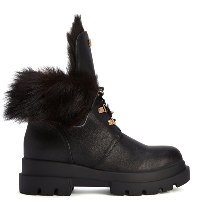 Giuseppe Zanotti Phillis In Black