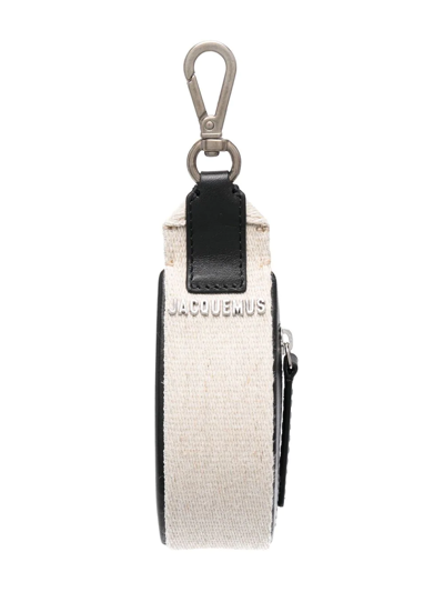 Jacquemus Wrist Strap Purse Keychain In Schwarz