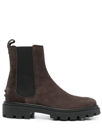 Tod's Suede Ankle Boots In Braun