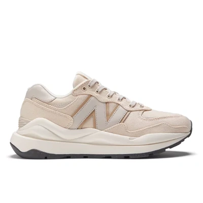 New Balance Women's 57/40 In White/beige/grey