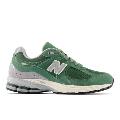 New Balance 2002r Sneaker In Green/grey