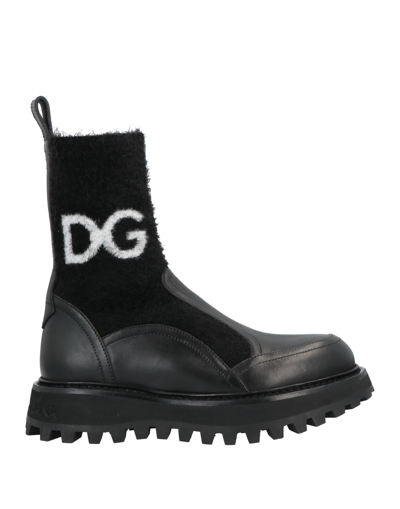 Dolce & Gabbana Ankle Boots In Black