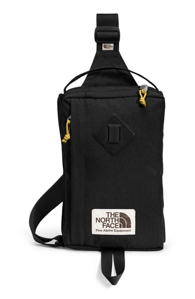 The North Face Berkeley Field Crossbody Bag In Tnf Black,mineral Gold