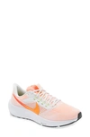 Nike Men's Pegasus 39 Road Running Shoes In White