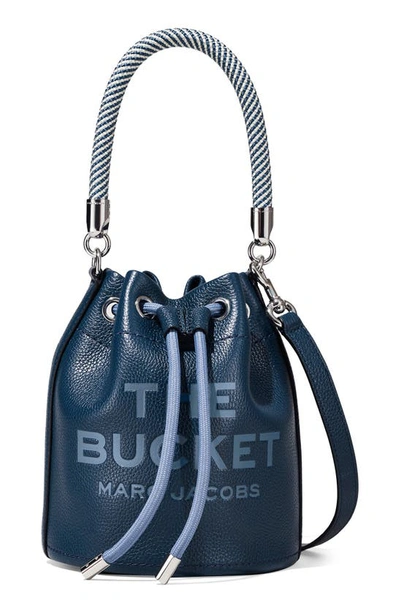 Marc Jacobs The Leather Bucket Bag In Blue Sea