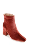 Journee Collection Hazara Block Heel Bootie In Rust