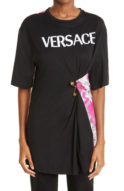 Versace Silver Baroque Safety Pin T-shirt, Female, Black+print, 46 In Nero