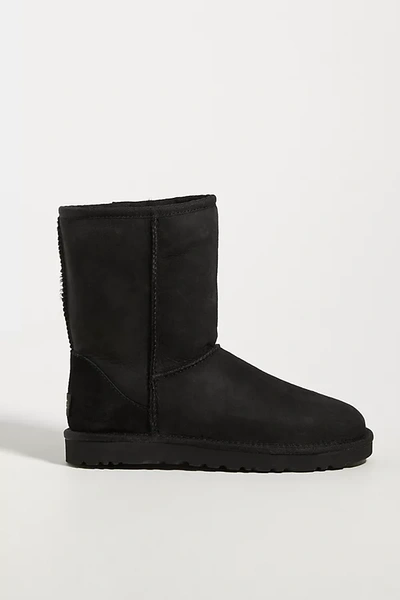 UGG CLASSIC II SHORT BOOTS