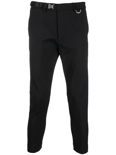 Low Brand Tapered Cropped Trousers In Schwarz
