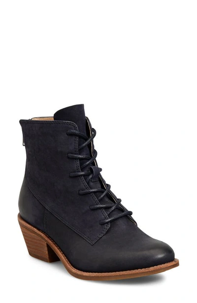 Söfft Annalise Bootie In Sky Navy