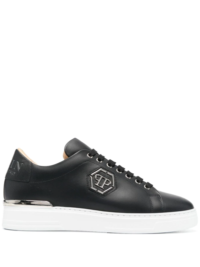 Philipp Plein Hexagon Low Top Sneakers In Black