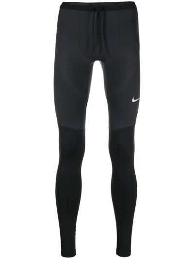 Nike Swoosh Detail Stretch-leggings In Schwarz