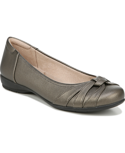 Soul Naturalizer Gift Flats Women's Shoes In Nickel Faux Leather