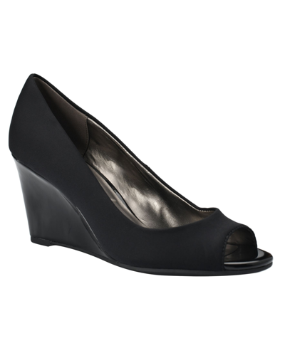 BANDOLINO WOMEN'S TUFFLOVE PEEP TOE WEDGE PUMPS