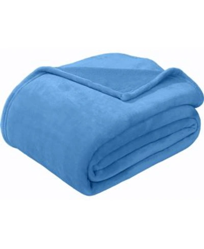 Sedona House Flannel Blankets Bedding In Blue
