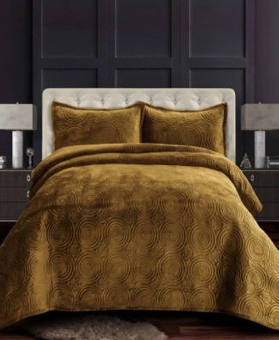 Tribeca Living Capri Medallion Velvet Oversized Solid Quilt Set In Gold