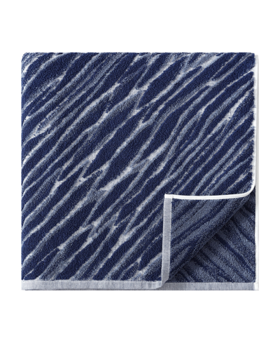 Uchino Shibori 20" X 30" Cotton Hand Towel Bedding In Indigo