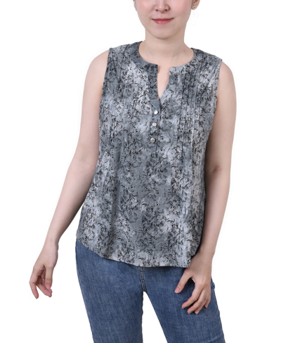 Ny Collection Petite Sleeveless Jacquard Y-neck Top In Gray Floral