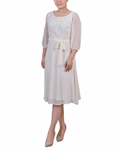 Ny Collection Petite 3/4 Sleeve Clip Dot Dress In Egret