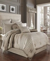 Five Queens Court Beaumont Comforter Sets Bedding In Champagne