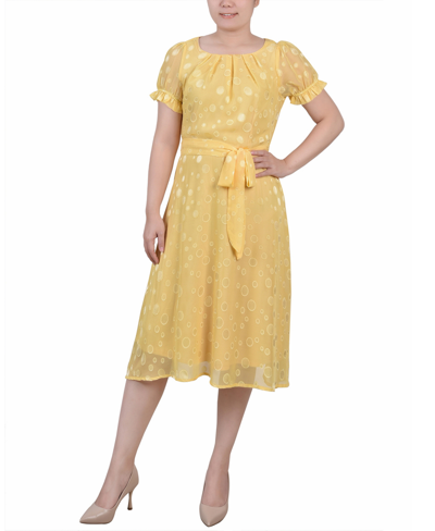 Ny Collection Petite Short Sleeve Belted Swiss Dot Dress In Yellow Multi Circle