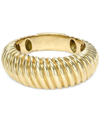 ZOE LEV RIBBED TEXTURE STATEMENT RING IN 14K GOLD