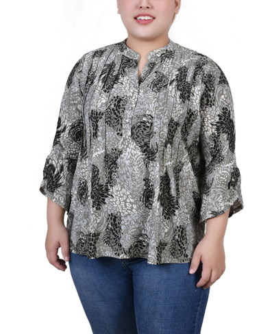 NY COLLECTION PLUS SIZE 3/4 SLEEVE OVERLAPPED BELL SLEEVE Y-NECK TOP