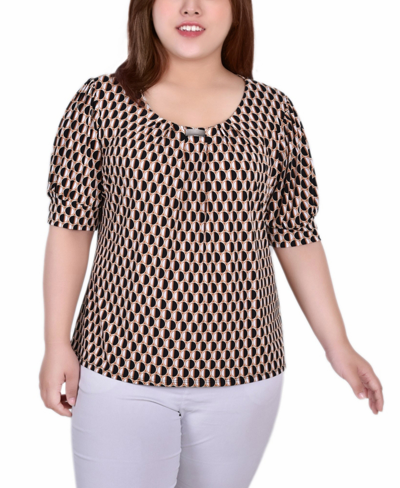 Ny Collection Plus Size Short Sleeve Balloon Sleeve Top In Meerkat Amber Geo