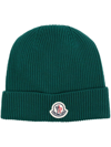 Moncler Logo-patch Ribbed-knit Beanie In Grün