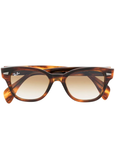Ray Ban Rectangle Frame Sunglasses In Braun