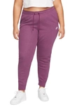 Nike Women's  Sportswear Essential Fleece Pants (plus Size) In Red