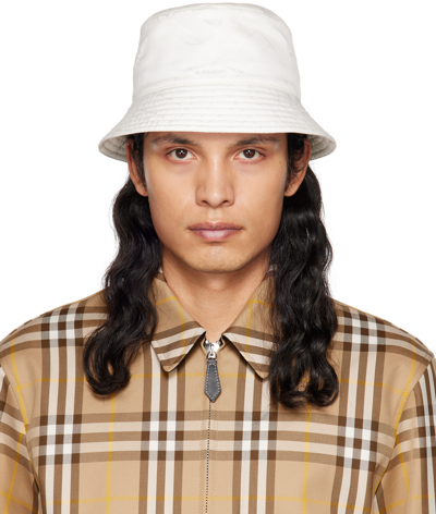 Burberry White Quilted Bucket Hat In White Ip Pattern