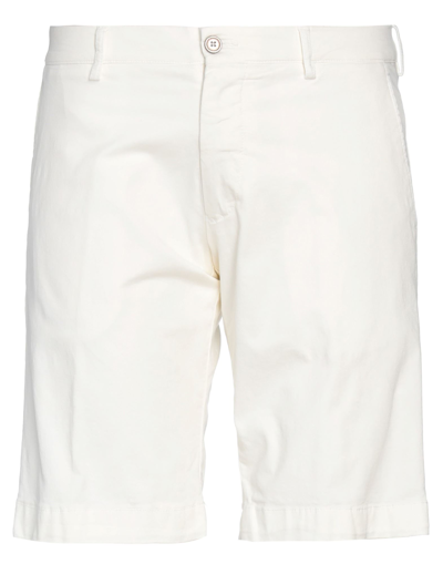 Berwich Man Shorts & Bermuda Shorts Ivory Size 36 Cotton, Elastane In White