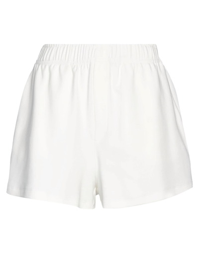 Ag Jeans Woman Shorts & Bermuda Shorts White Size M Cotton, Modal, Elastane